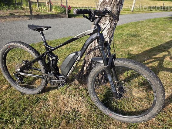 VTT AE taille M