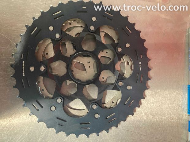 Bloc pignon cassette SHIMANO SLX CS-M7000 11 vitesses - 1