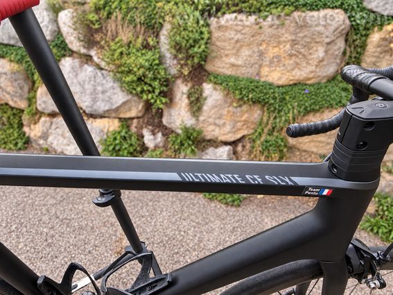 Canyon Ultimate CF SLX 8.0 Di2 – Mavic Cosmic Pro Carbon – Taille L - 3
