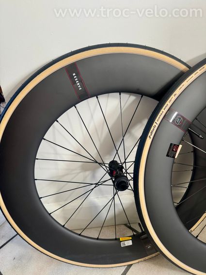 Roues Réserve 77/88 neuves - 3