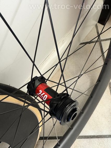 Roues Réserve 77/88 neuves - 5