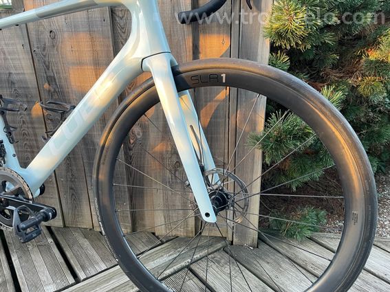 Cube AGREE C:62 Pro de 2024 Sram Rival AXS 2x12v - 9