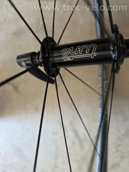 Roues avant Bikebeat Uberfliegen 46 mm carbon - 4