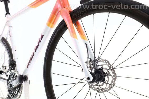 Produit Reconditionne Mendiz F8 Sl Axs 12v Blanc Velo De Route Tres Bon Etat - 5