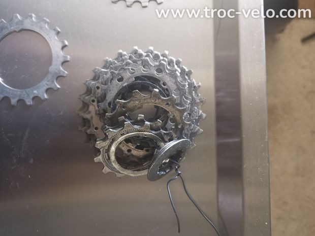 Cassette shimano 10v 11-25 - 1