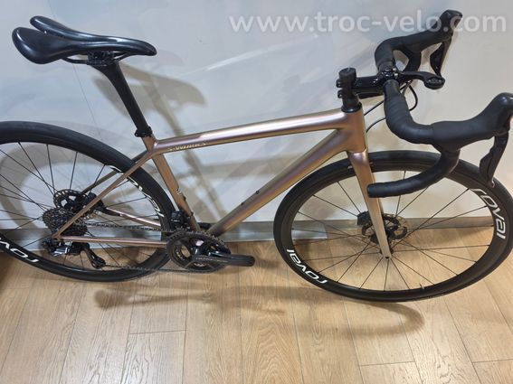 Aethos S-WORKS T49  - 2