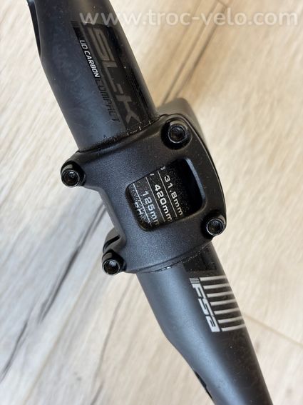Cintre FSA SL-K compact carbone - 3