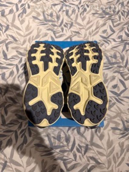 Hoka Challenger 8 - 3
