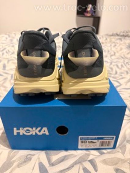 Hoka Challenger 8 - 7