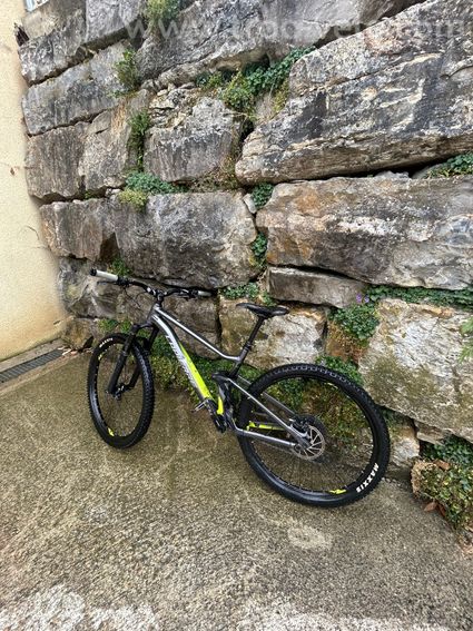 VTT Lapierre zesty 29 pouces - 14