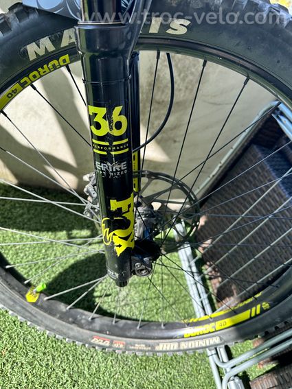 VTT e bike Rocky Mountain altitude c70 carbone - 2
