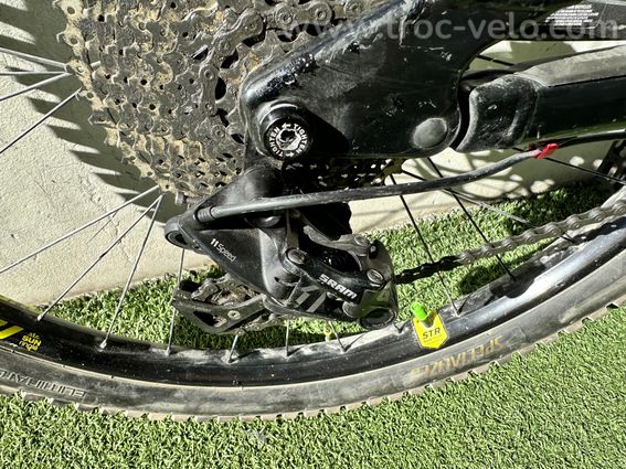 VTT e bike Rocky Mountain altitude c70 carbone - 5