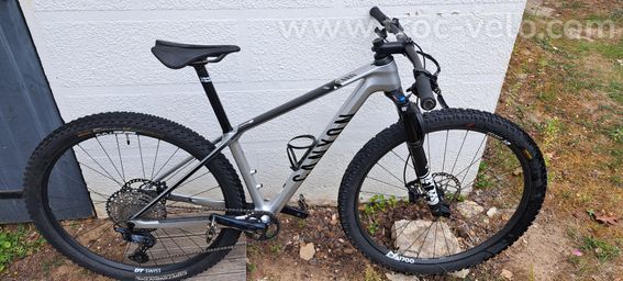 VTT CANYON Exceed CF 6 - 2