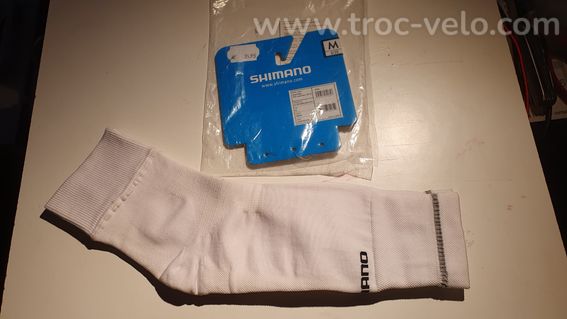 Paire de manchettes Thermal 3D SHIMANO. - 2