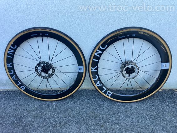 Paire de roues carbone Black Inc 48-58 mm - 2