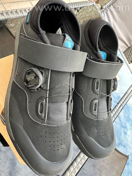 Chaussures cycliste Shimano GE9 neuves  - 2