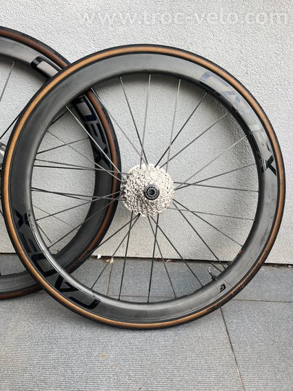Paire de roues carbone cadex  - 2