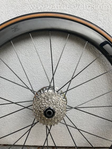Paire de roues carbone cadex  - 5