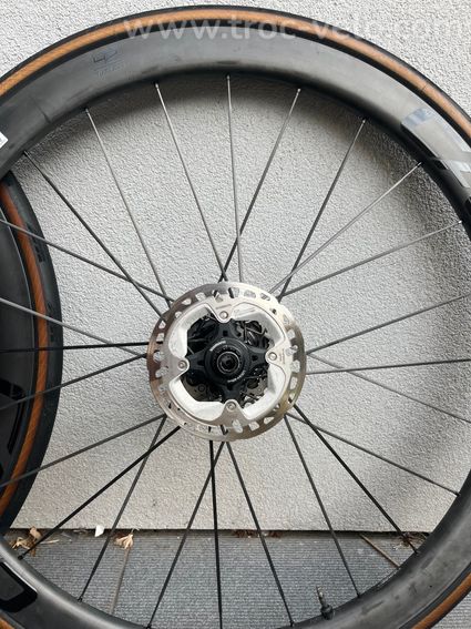 Paire de roues carbone cadex  - 7