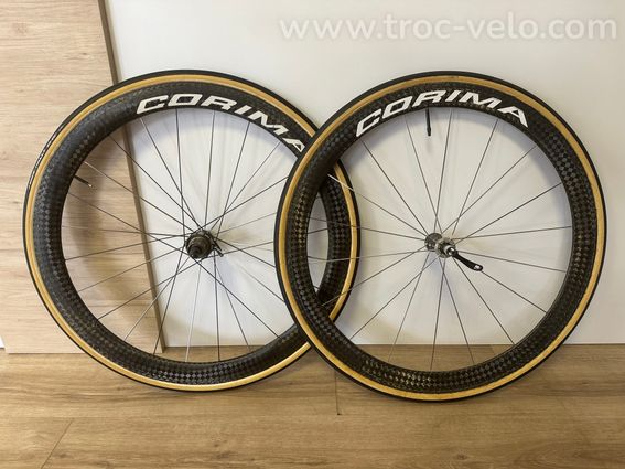Paire de roues Corima Carbone 45