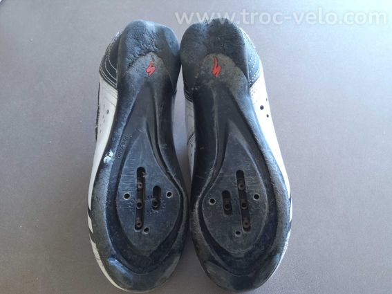Chaussures specialized Road t40  - 2