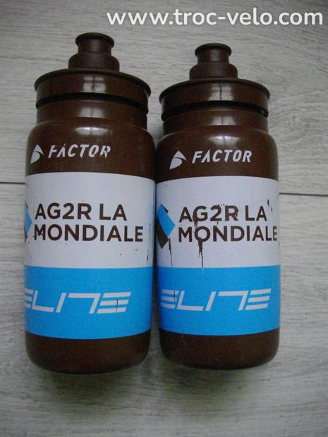 Lot de 2 bidons équipe AG2R La Mondiale cyclisme vélo route course hydratation gourde vtt élite fly  - 1