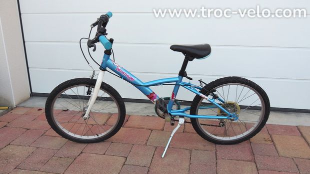 Vélo enfant DECATHLON 20 pouces - 1