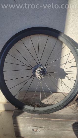 DT Swiss PR 1400 Dicut OXiC 32 mm– Roues route alu haut de gamme – frein patins - 2