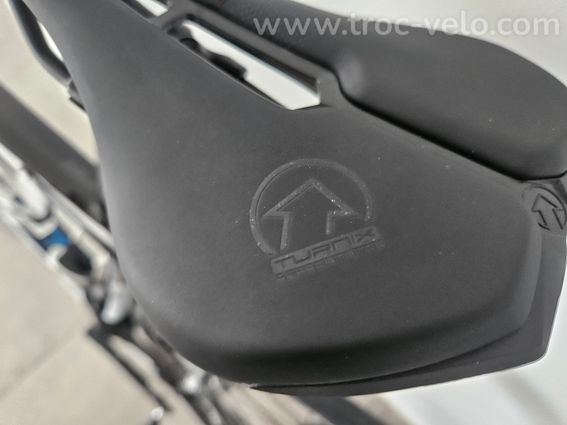 Scott Addict 15 Ultegra Di2 (54/M) - Roues Fulcrum Racing Zero - Capteur puissance Stages - 14