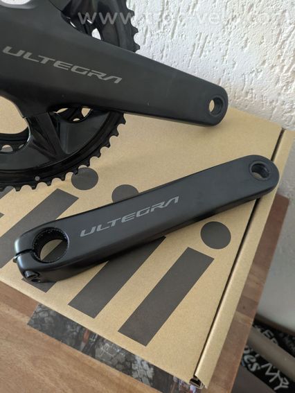 Shimano Ultegra 8100 Crankset - 2