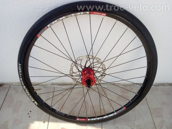 Roue DT Swiss XR400