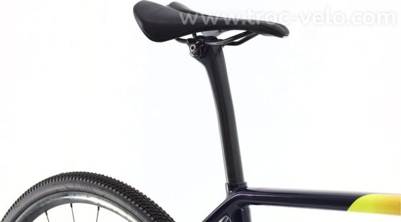 Produit Reconditionne Specialized Crux Di2 11v Velo De Gravel Tres Bon Etat - 8
