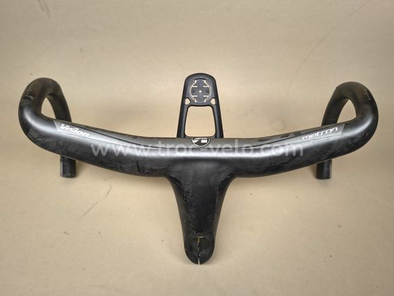 Cintre intégré Vision Metron 5D carbone – 420 mm / 120 mm