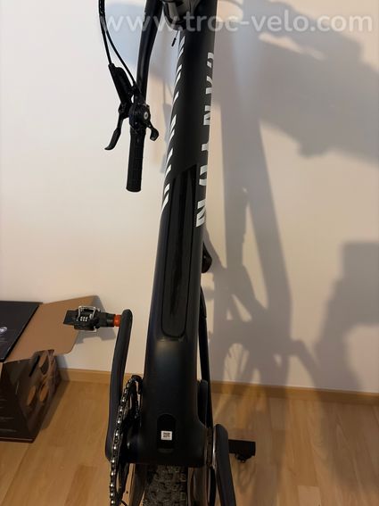 Vtt canyon cf8 - 10