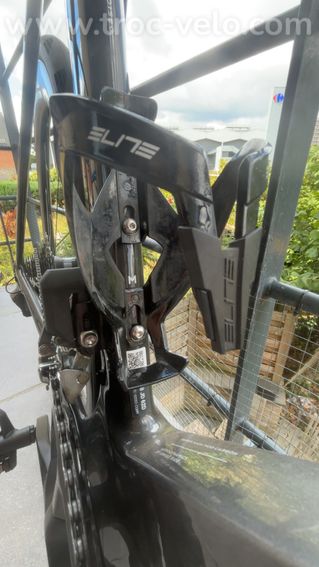 VAN RYSEL RCR-F PRO 105 DI2 — TAILLE M - 6