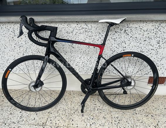 Vélo de route Giant defy advanced pro 1