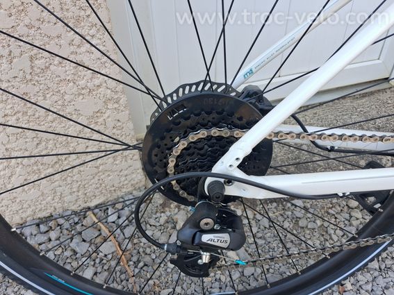 Vélo fitness Specialized Ariel 2017 - 4