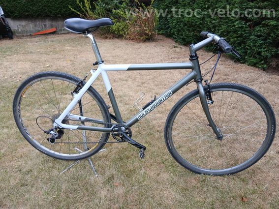 Vélo VTT modifié en gravel