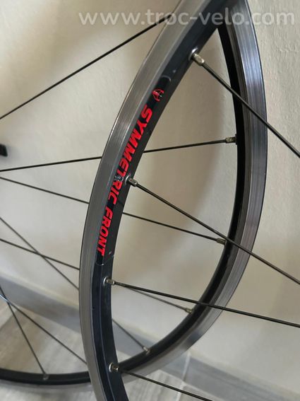 Paire de roues alu à pneus et freins patins - 7