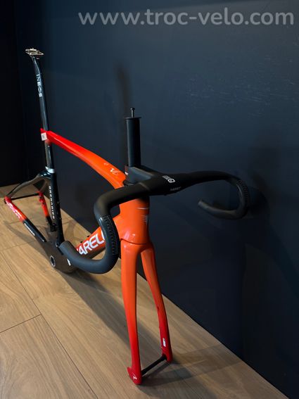 Kit cadre Pinarello Dogma Ineos 2025 - 2