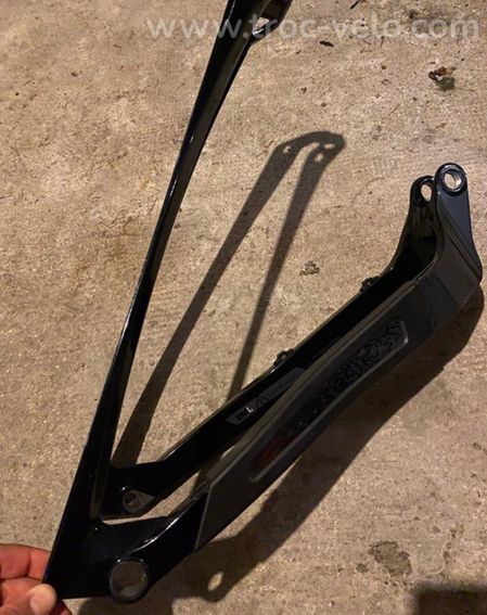 Bras arrières de suspension carbone sunn shamman 2021 - 2