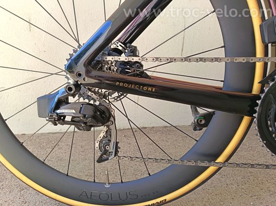 Vends Trek Madone Aéro SLR 7-7ème Génération - taille 54 - 10