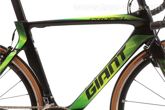 Produit Reconditionne    Giant Propel Advanced 1    Noir   Velo De Route   Tres Bon Etat - 2