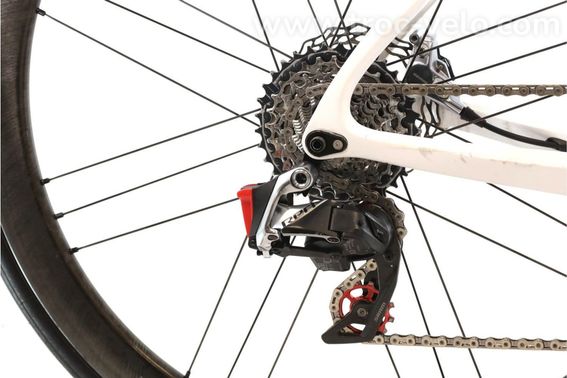 Produit Reconditionne    De Rosa Sk Pininfarina Disc Axs 12v    Blanc   Velo De Route   Tres Bon Etat - 3