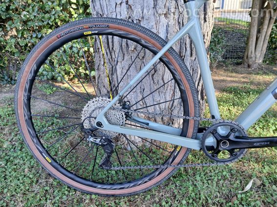Vélo de Gravel CUBE - 5