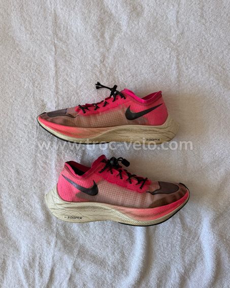 Chaussures running Carbone nike