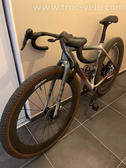 Gravel Specialized Crux