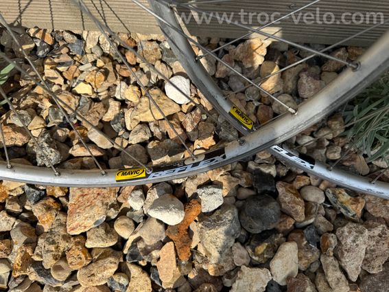 Roues Mavic Shimano - 2