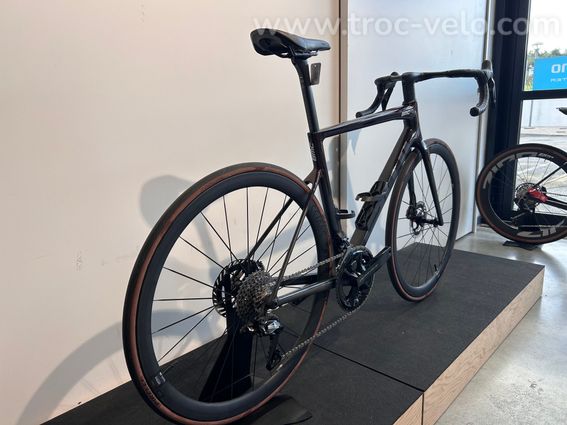 BMC TEAMMACHINE SLR 01 TWO MY27 – Taille 54 – Vélo de route carbone haut de gamme - 2