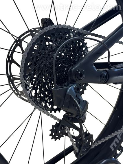 Stevens E-Inception AM 8.7.1 GTF Carbon VTT électrique Sram GX AXS 2023 - 15